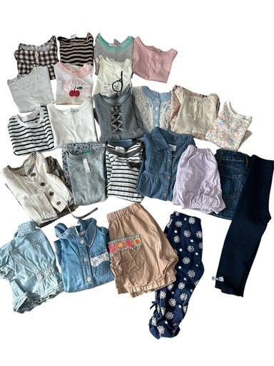 子ども服女の子90 95センチ24着まとめ売り (みーろ) 津新町のベビー