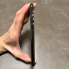 Apple iPhone 11 Pro ミッドナイトグリーン　本体の画像