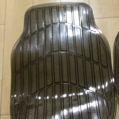 車用フロアマットの画像