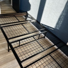 新品同様  ニトリ シングル　パイプベッド の画像