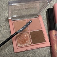 ファシオ　パーマネントグリッターマスカラ　102の画像