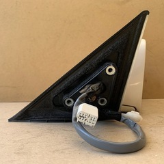 トヨタ クラウン マジェスタ 17系 ドアミラー R 右 運転席側  サイドミラーの画像