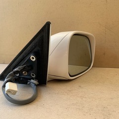 トヨタ クラウン マジェスタ 17系 ドアミラー R 右 運転席側  サイドミラーの画像