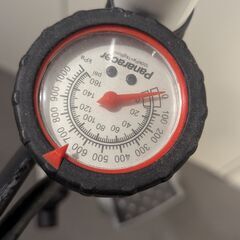 ロードバイク用の空気入れの画像