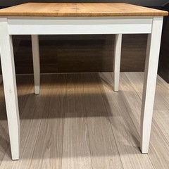 IKEA LERHAMN レールハムン ダイニングテーブルの画像