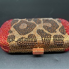 ★SERPUI MARIE セルプイマリー クラッチバッグ　の画像