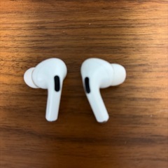 Apple AirPods Pro（初代)＋ケース、箱付きの画像