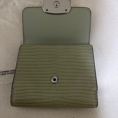 COACH クロコ型押し 二つ折り財布 ライトグリーンの画像