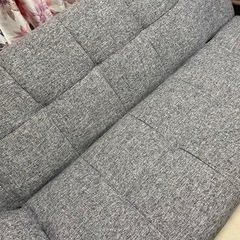 ニトリ　背もたれと肘掛けが動くソファーベッド　ソファベッドの画像