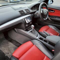 BMW116i Mスポーツ　H19　車検8/6　走行48000ｋ　社外HDDナビ＆カラーバックカメラ　ＥＴＣ　純正エアロ＆専用17ＡＷ　赤/黒フルレザーシート　キセノン＆フォグ　1オーナー新車時より記録10枚　の画像