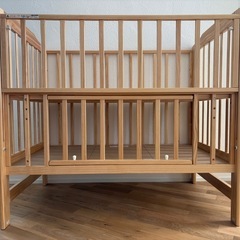 KATOJIハイシートベビーベッド（ナチュラル）の画像