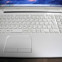 東芝15.4インチ　M.2SSDでストレスなくお使いいただけますWindows11ノートパソコン（返品可）の画像