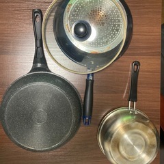 フライパン 調理器具の画像