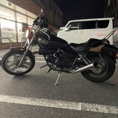 ホンダマグナ50マットブラックカスタムの画像