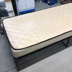 ニトリ シングルパイプベッドフレーム&マットレスの画像