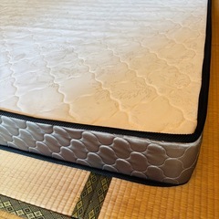 マットレス(ダブル) シーリーの画像