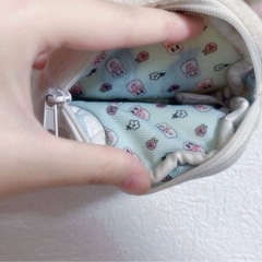 エスターバニー ポーチの画像