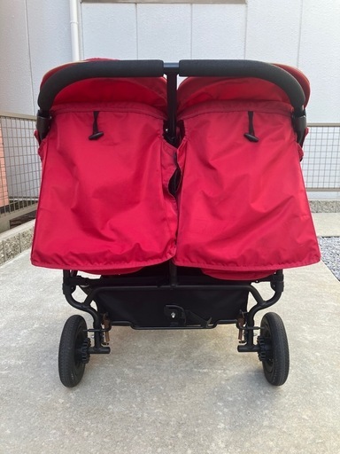 AirBuggy エアバギー ココダブル 2人乗り ベビーカー 双子用 赤ちゃん 空気入れ クッション 雨除けカバー ドリンクホルダー 付属