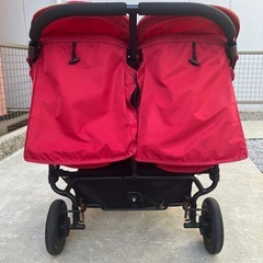 AirBuggy エアバギー ココダブル 2人乗り ベビーカー 双子用 赤ちゃん 空気入れ クッション 雨除けカバー ドリンクホルダー 付属の画像