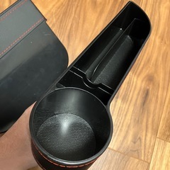 車用シートすき間収納ケース 2個セット カップホルダー付きの画像