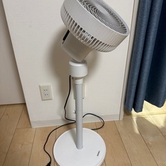 扇風機　リモコン付き 頭左右自動回転、上下手動回転の画像