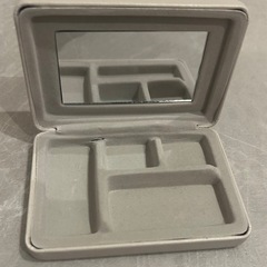 ミッフィー小物入れの画像