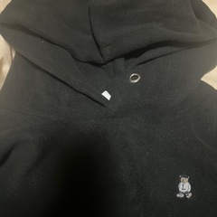 新品タグ付き　L パーカー　ロゴス  クマ　ロゴの画像