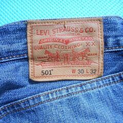 Levi’s 501　W30　革パッチ(茶色)　リーバイス　USEDの画像