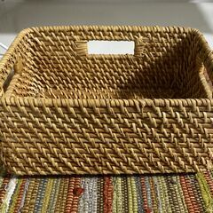 M736 ラタンバスケット 収納ボックス 持ち手付き 角型 小物入れの画像