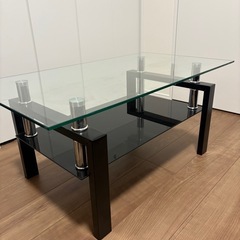 ガラステーブルの画像