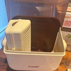 コンビ  除菌じょーずα 哺乳瓶セット
の画像