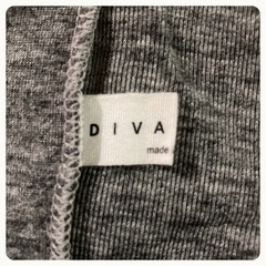 ‪꒰DIVASOUL꒱‬未使用 タイトミニワンピース 灰色黒モノトーン セクシーの画像