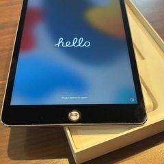 Apple iPad mini4 シルバー 本体の画像
