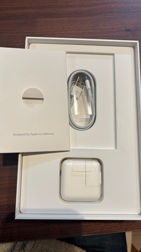 Apple iPad mini4 シルバー 本体