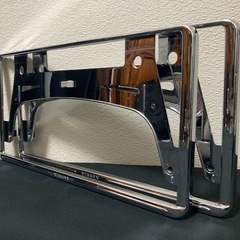 🉐🟠②半額❗️【NISSAN】ナンバーフレームの画像