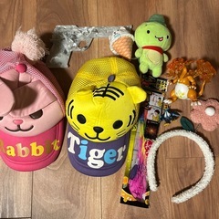 おもちゃ　子供服　ポケモン　の画像