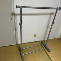 ハンガーパイプの画像