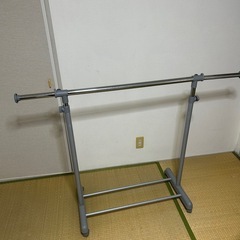 ハンガーパイプの画像