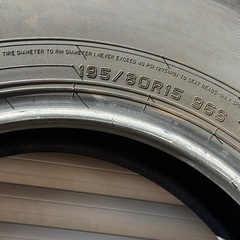 タイヤの画像