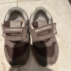 エアマックスなどのキッズシューズの画像