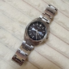 シチズン レグノ アナログ ソーラー 電波 時計の画像