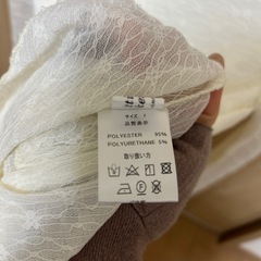 スピンズ　トップスの画像