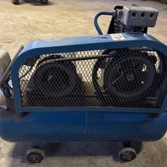 エアーコンプレッサー200vの画像