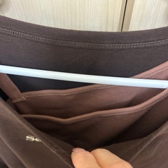 ナイスクラップ　ブラウン　トップスの画像