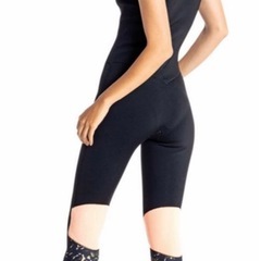 〈着用３回〉ROXY ロキシー　ウェットスーツ　ロングジョン　Lサイズの画像