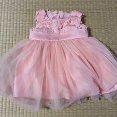 ベビードレス　2着　赤ちゃん　女の子　洋服　ベビーフォトの画像