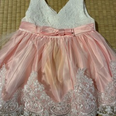 ベビードレス　2着　赤ちゃん　女の子　洋服　ベビーフォトの画像