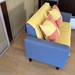 二人掛けソファの画像