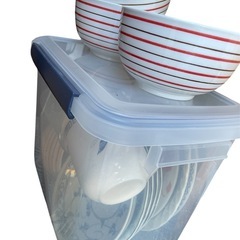 食器セットの画像