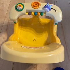 アンパンマンの赤ちゃんの椅子の画像